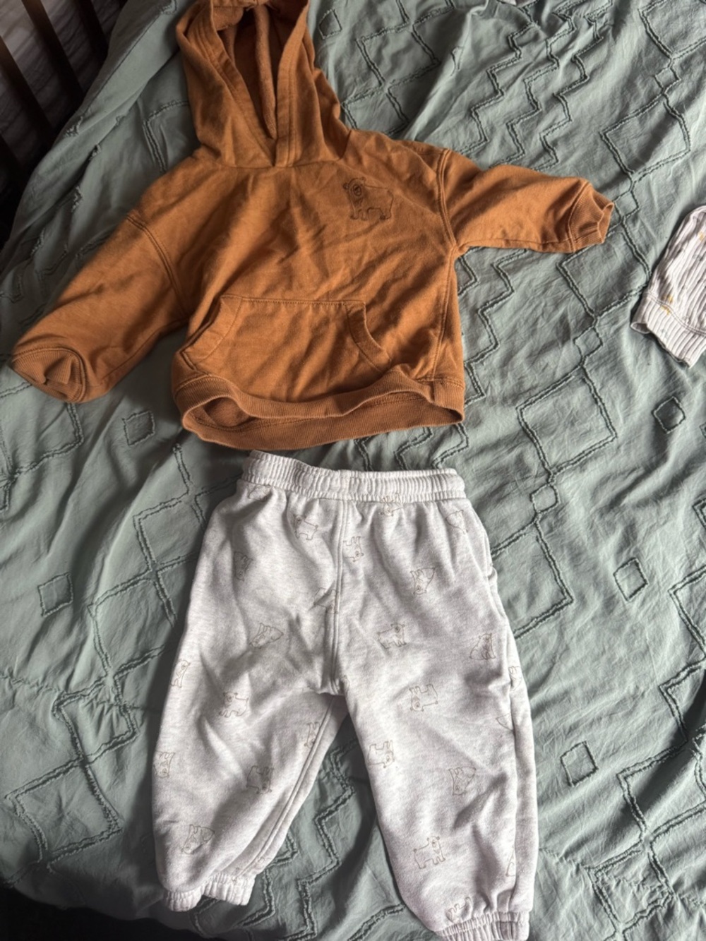 Baby boy clothes bundle lot - Picture 9 of 12